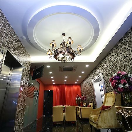 โรงแรมอัล คาติรี กุบังเกอริง ภายนอก รูปภาพ